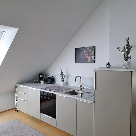 Zum Nussbaum Walnuss 86 Qm 2 Schlafzimmer Alles Neu Renoviert *